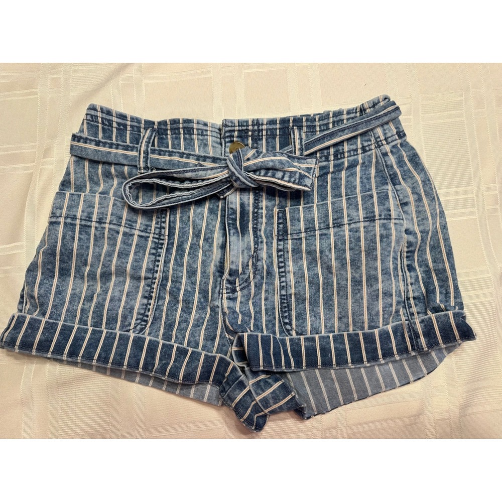 American Eagle Denim Shorts Womens 4 Blue Pinstripe High Waisted Tie Belt Cuffed